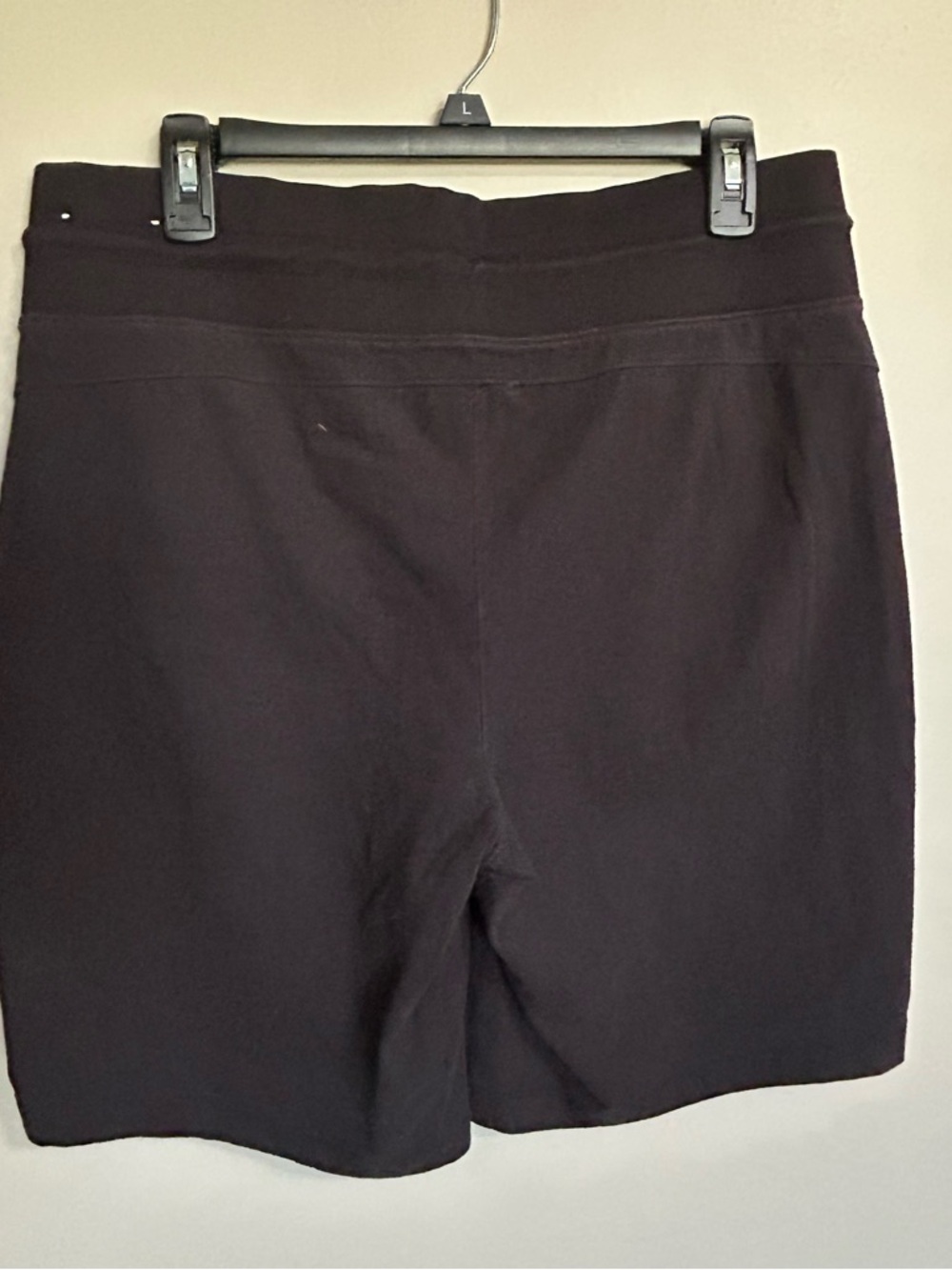 tek gear Woman’s 3-Pack Joggers - Black, Cream, Navy - Picture 8 of 8